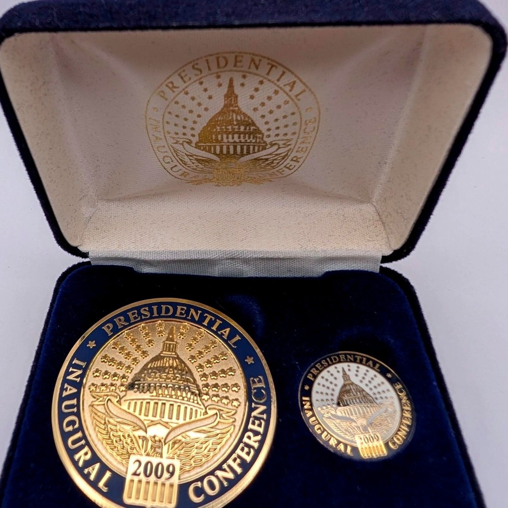 2009 Presidential Youth Inaugural‎ Conference Challenge Coin & Lapel Pin Set